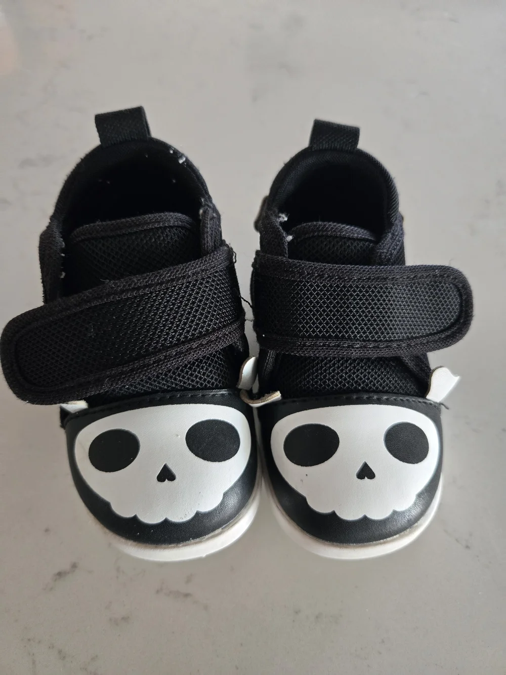 Ikki Toodler Skull Hi-Tops with On/Off Squeaker